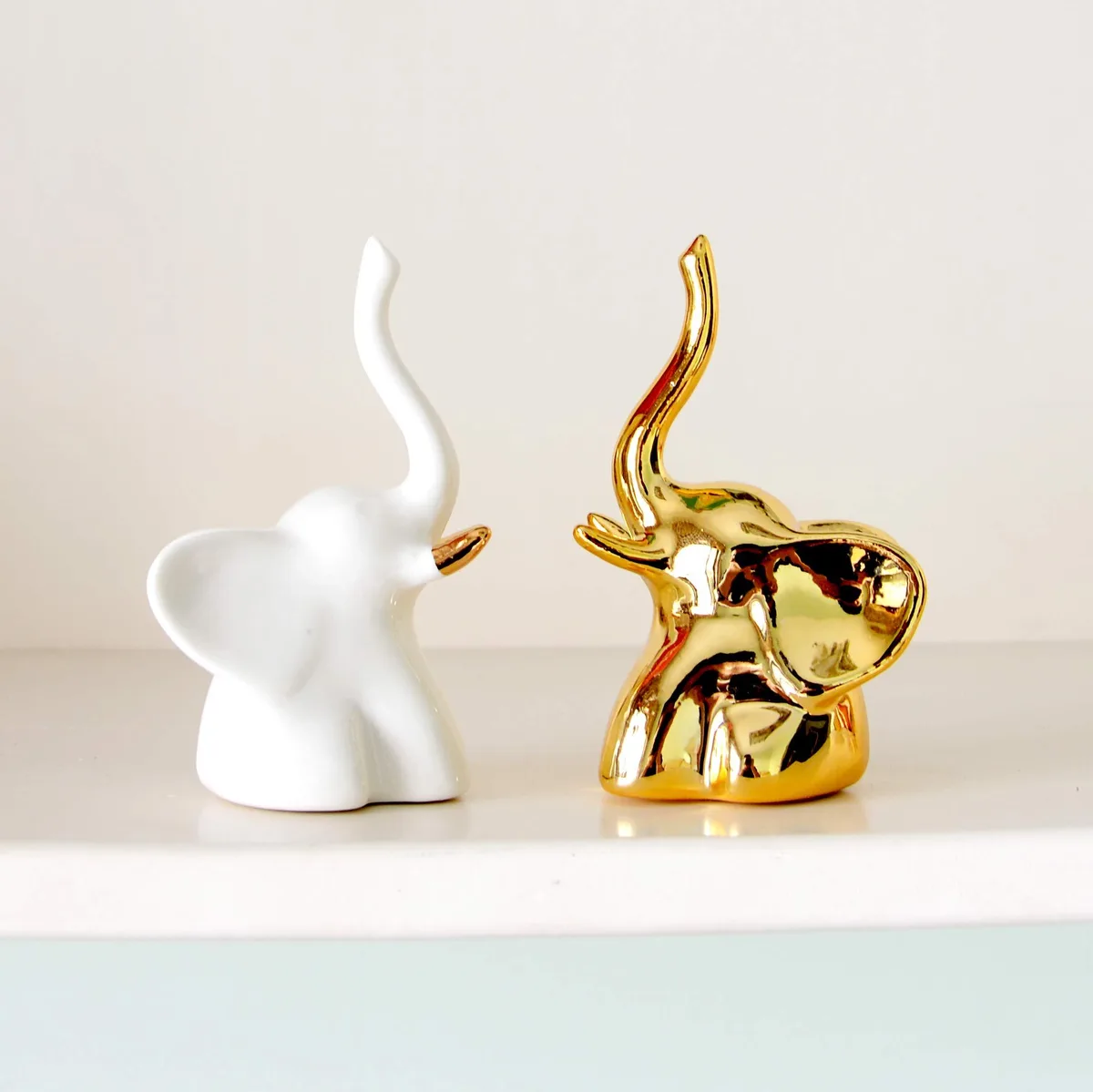  BIHOIB Elephant Statues Pair Gold White Ceramic 1.6 x 3.5 in — product photo