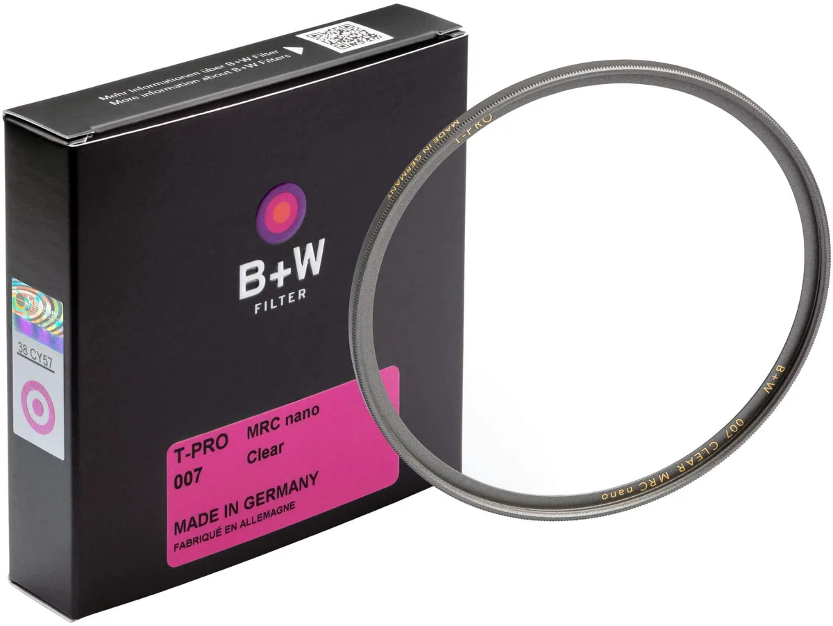 B + W Filter Company B + W Filter Company T-Pro 007M Clear MRC Nano Filter 77mm — product photo
