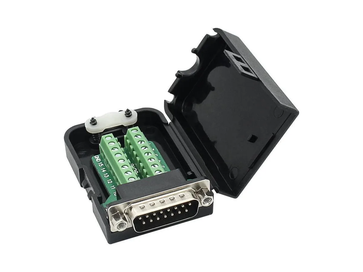 BONAEVER BONAEVER DB15 Male Adapter with Case 15-pin 60 x 42 x 20mm — product photo