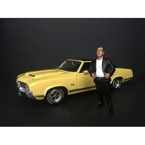 American Diorama American Diorama "Hanging Out II" Manuel Figurine 1/18 Scale Vehicle — product photo