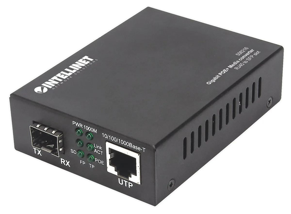 Intellinet Network Solutions Intellinet Network Solutions 508216 Gigabit PoE+ Media Converter wireless accessory — product photo