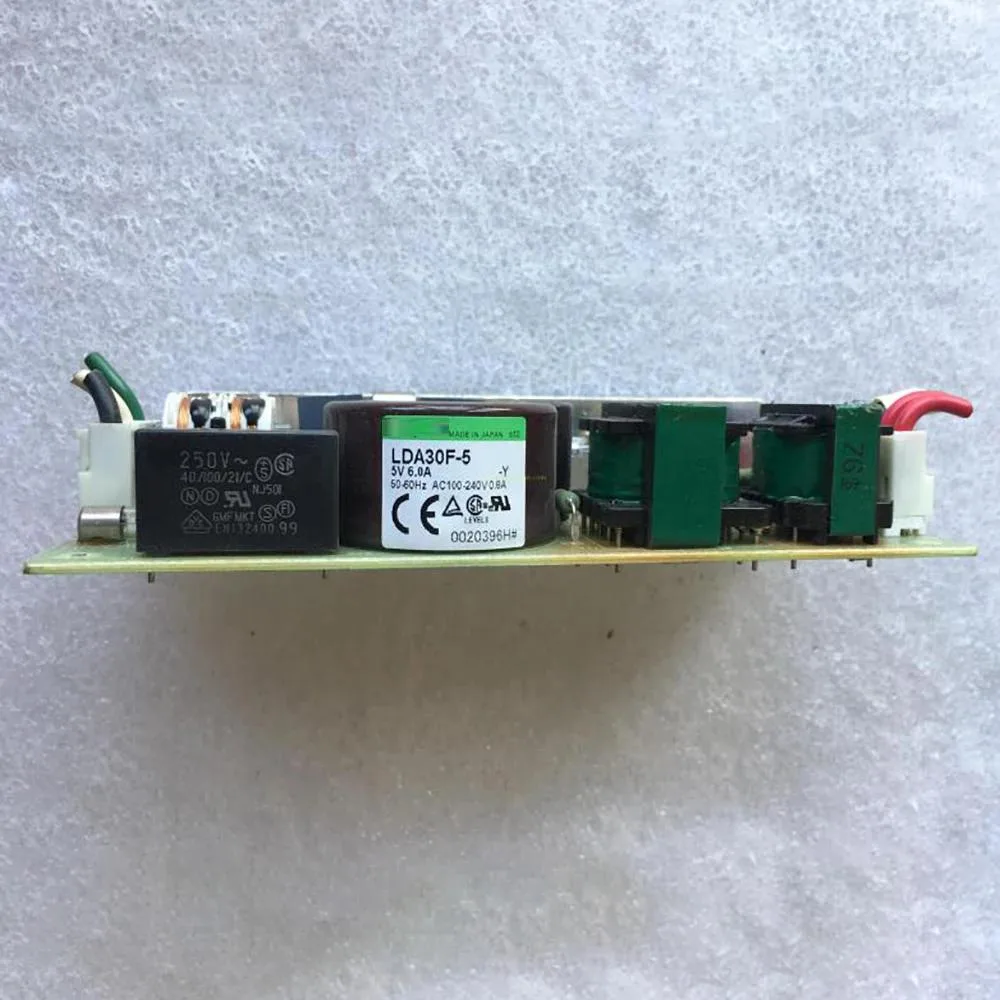KHACHIMO KHACHIMO LDA30F-5 5V 6A Switching ATX power supply — product photo