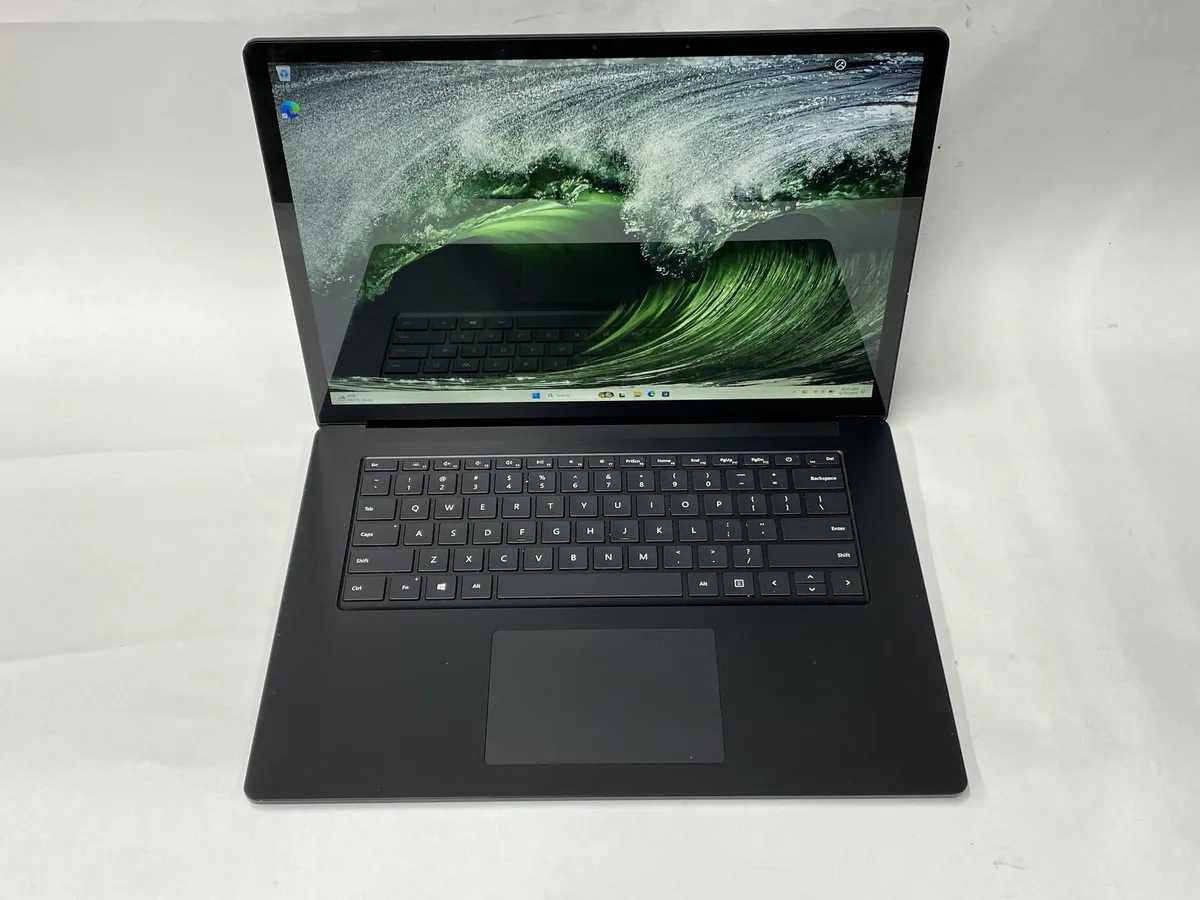 Microsoft Microsoft Surface Laptop 3 15" i7-1065g7 16GB 256GB Touch Windows 11 Pro — product photo