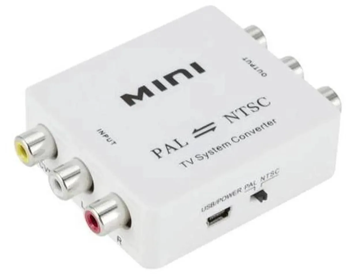 SMUGDESK SMUGDESK Mini Portable Bidirectional PAL/NTSC Video System Converter — product photo