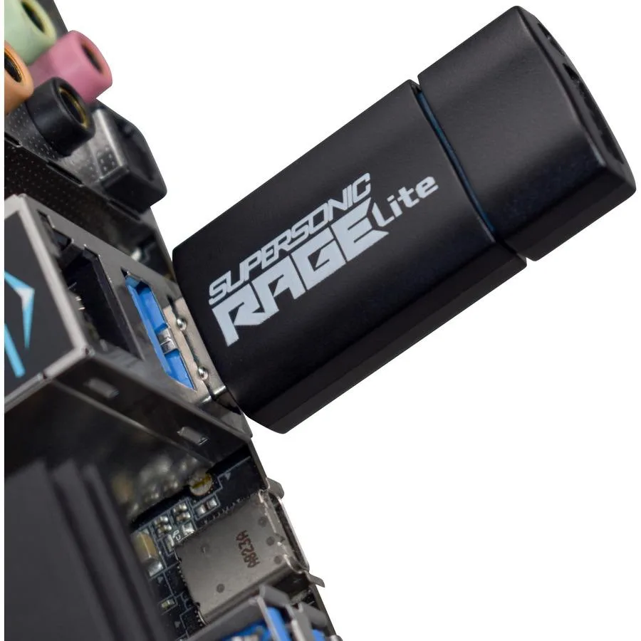 Patriot Memory Patriot Supersonic Rage Lite USB 3.2 Gen 1 Flash Drive 32GB Blue — product photo
