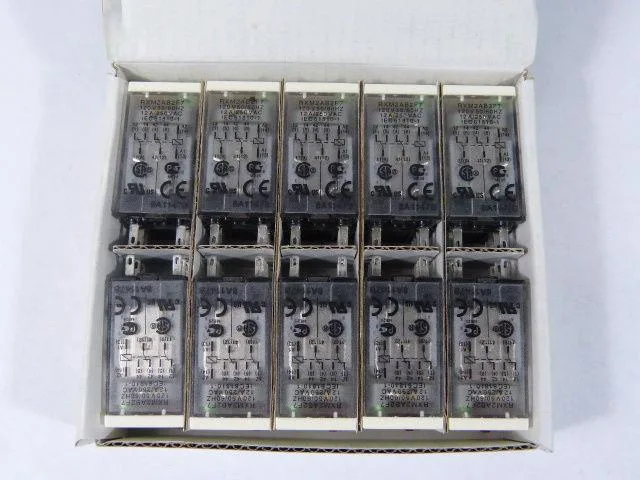 Schneider Electric Schneider Electric RXM2AB2F7 relay 12 A 120 V AC DPDT 8 pin — product photo