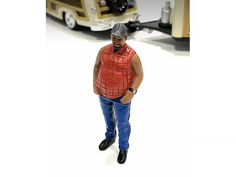 American Diorama American Diorama "Campers" Figure 1 1/18 Scale AD76334 — product photo