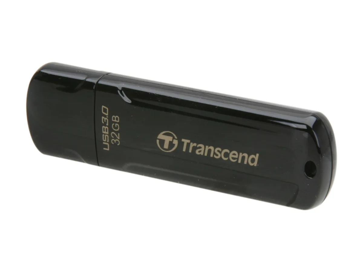 Transcend Transcend TS32GJF700 JetFlash 700 32GB USB 3.0 USB flash drive — product photo