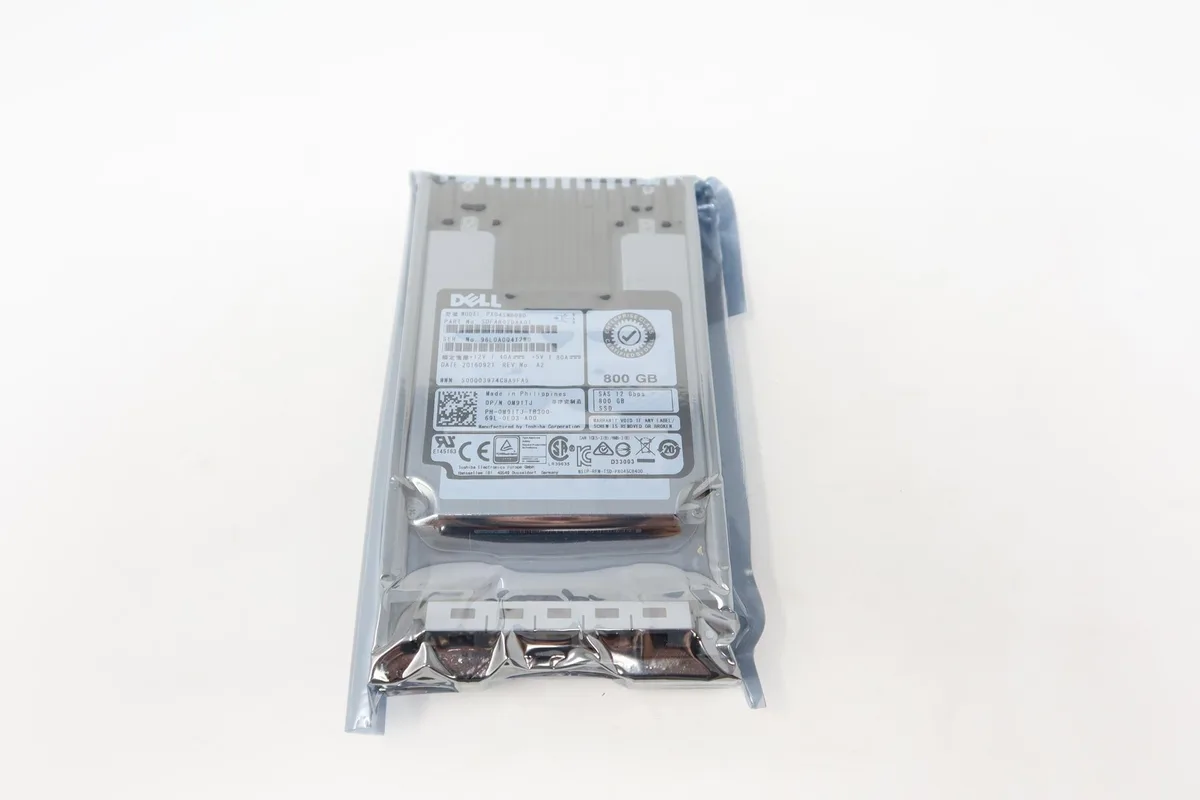 DELL DELL 800GB SAS 2.5" 12G MU SSD Gen13 PX04SMB080 — product photo