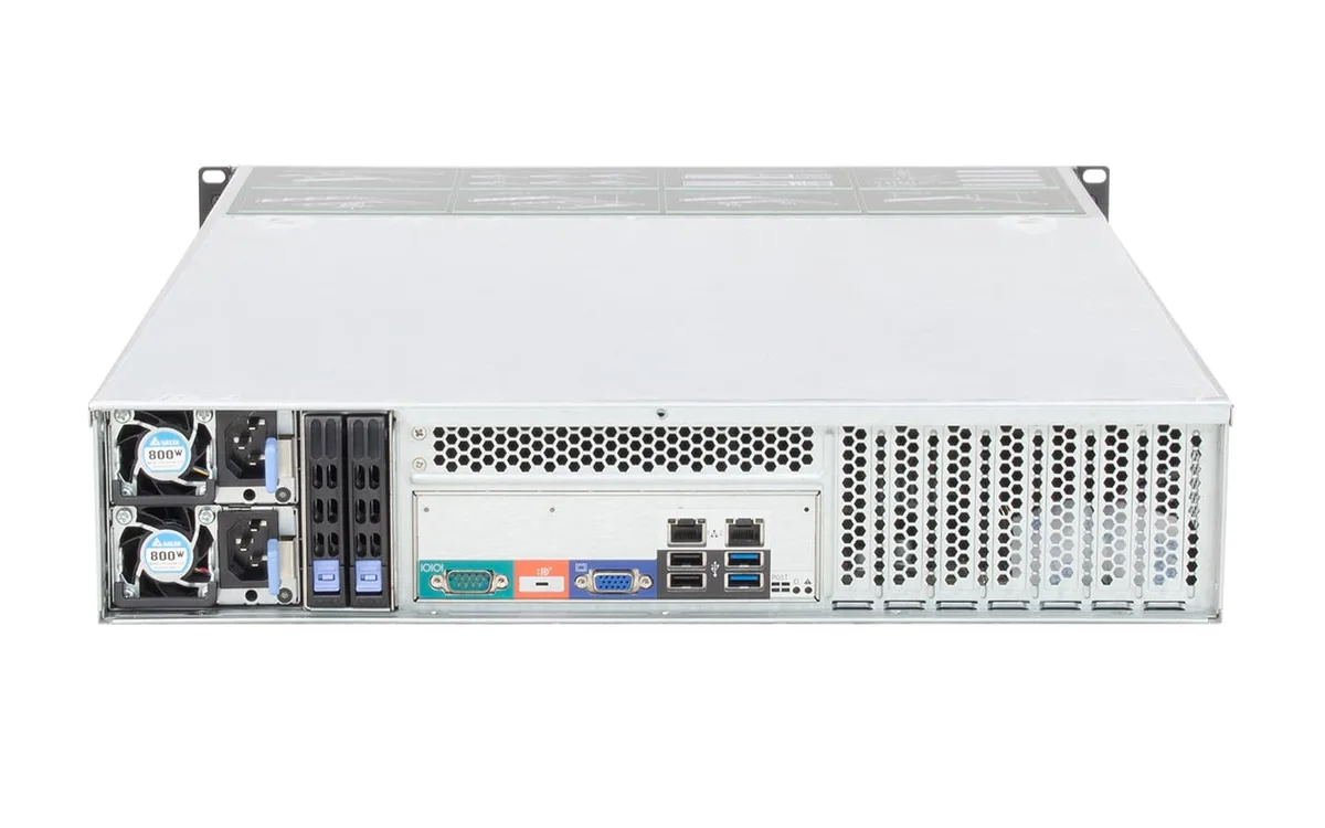 Shenzhen Junxiangcheng Technology Co., Shenzhen Junxiangcheng Technology Co., 2U 8-Bay Hot-Swap Server Chassis 6Gb/s SATA Backplane E-ATX — product photo