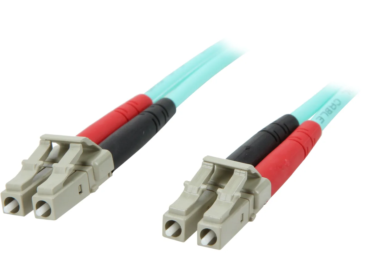 STARTECH STARTECH A50FBLCLC2 6.6 ft Multimode 50/125 Duplex LSZH Fibre Optic Cable LC-LC — product photo