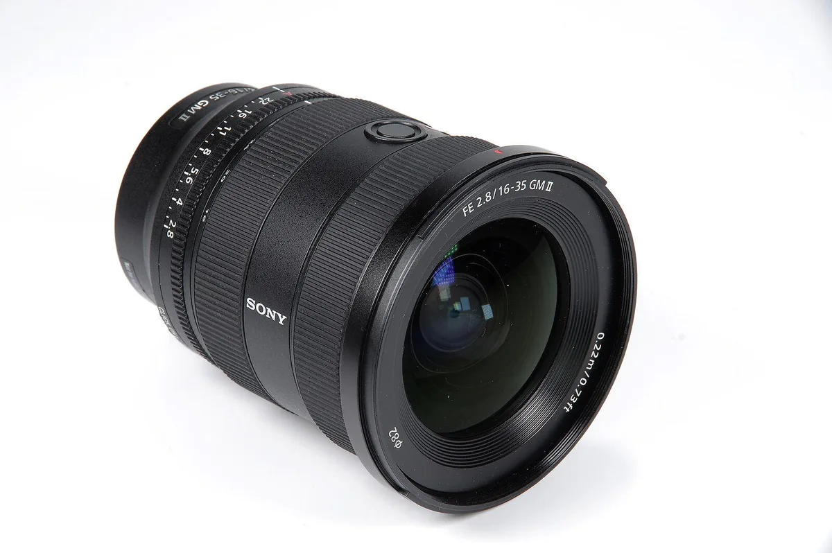 Sony Sony FE 16-35mm f/2.8 GM II SEL1635GM2 camera lens — product photo