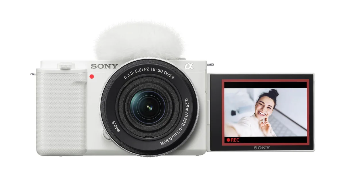 Sony Sony Alpha ZV-E10 16-50mm White compact mirrorless camera — product photo