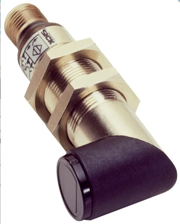 Sick SICK VL18-3E3340 Photoelectric retro-reflective sensor NPN — product photo