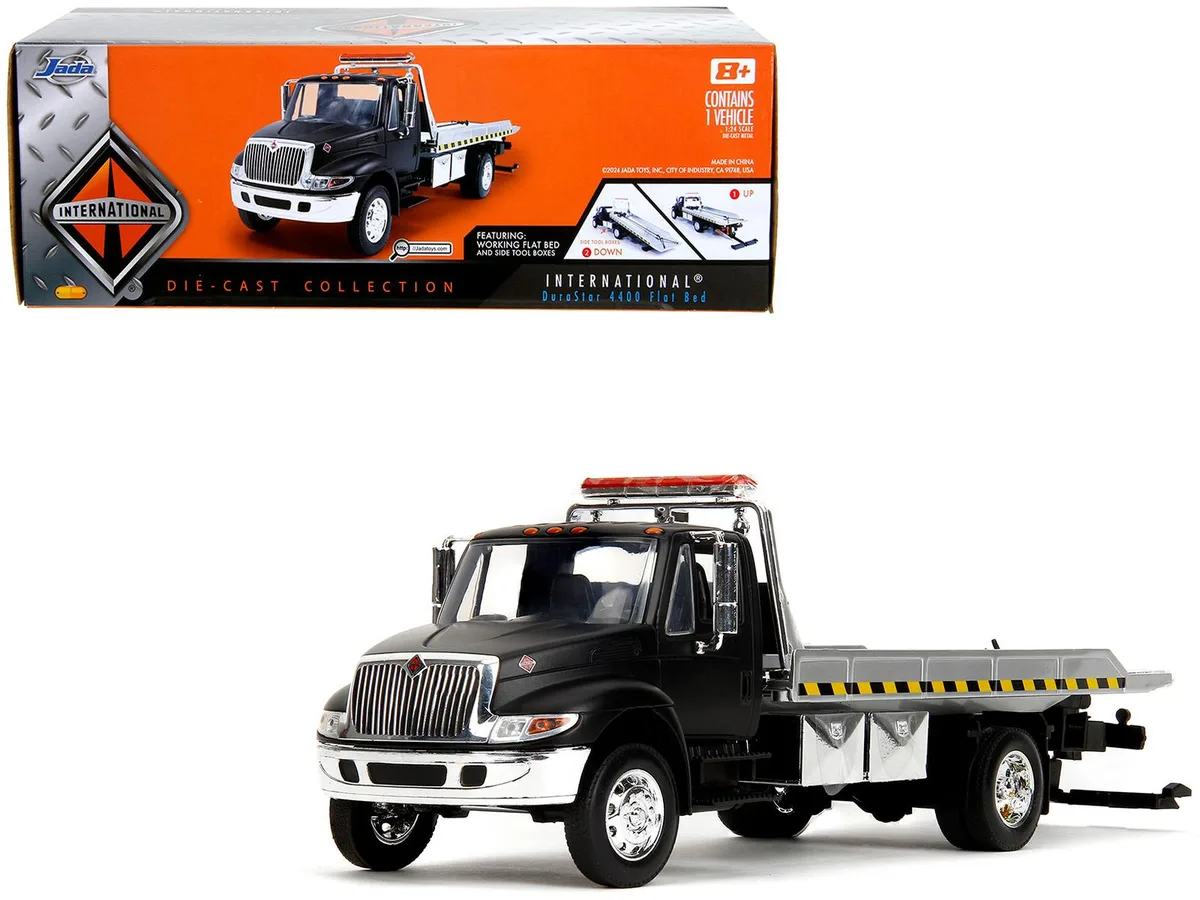 Jada Jada International DuraStar 4400 Flatbed Tow Truck Matt Black 1/24 Diecast hobby collectible — product photo