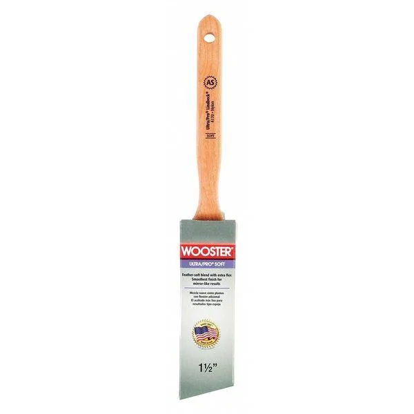 Wooster Brush Company Wooster Brush Company 4170 Angle Sash Paint Brush 1-1/2 — product photo