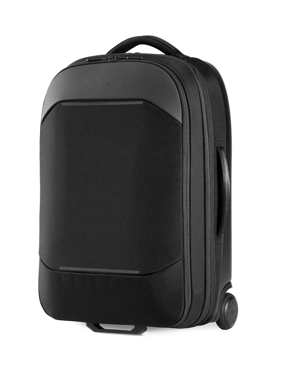 NOMATIC NOMATIC Navigator Carry-On 37L Black 2 in 1 accessory — product photo