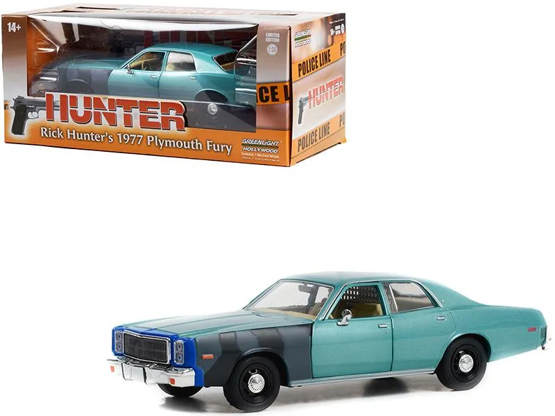 GREENLIGHT GREENLIGHT 1977 Plymouth Fury Unrestored Turquoise Metallic 1/24 Diecast Vehicle 84152 — product photo